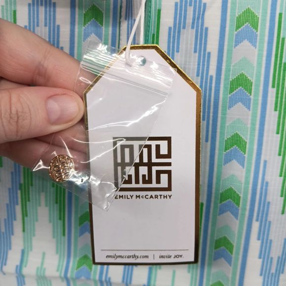 NWT/Bag Emily McCarthy Loli Top Blouse SZ XS Zig Zag Pattern Buttons $180 MSRP - Picture 4 of 14